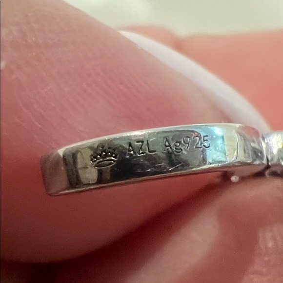 Anna Zuckerman -Argyle Pink Diamond Crystalline Earrings - Picture 9 of 15